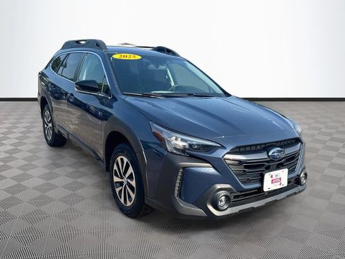 Certified 2025 Subaru Outback Premium AWD/4WD image 3