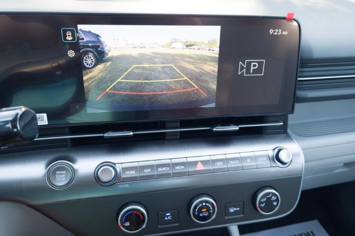 New 2027 Hyundai Kona SE FWD image 21