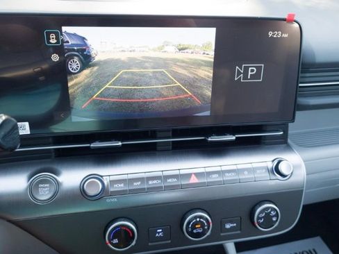 New 2027 Hyundai Kona SE FWD image 21