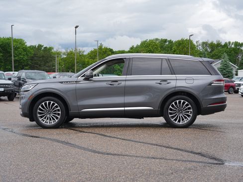 Used 2023 Lincoln Aviator Reserve w/ Elements Package Plus AWD/4WD image 7