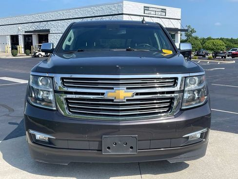 Used 2018 Chevrolet Tahoe Premier AWD/4WD image 2