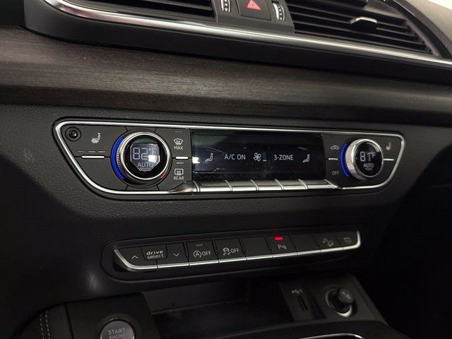 Used 2021 Audi Q5 2.0T Premium Plus w/ Premium Plus Package AWD/4WD image 22