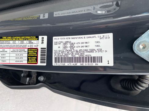 Used 2024 Toyota Tacoma SR image 29