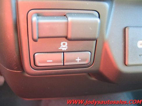 Used 2022 Chevrolet Silverado 2500 LT w/ Convenience Package AWD/4WD image 25