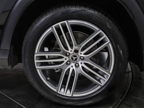 Certified 2026 Mercedes-Benz GLS 450 4MATIC image 10