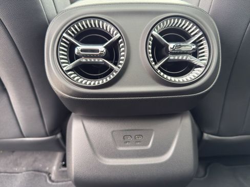 Used 2024 Chevrolet Blazer EV LT AWD/4WD image 40