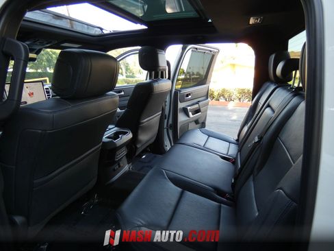 Used 2024 Toyota Tundra Platinum AWD/4WD image 46