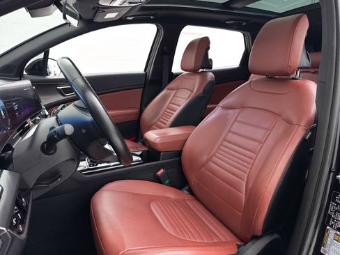 Certified 2023 Kia Sportage SX FWD image 21