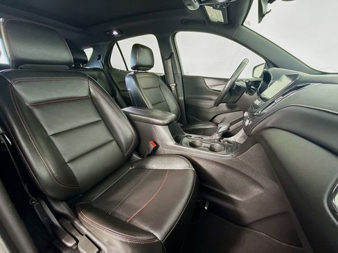 Used 2024 Chevrolet Equinox RS w/ RS Leather Package image 29