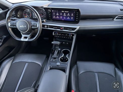 Used 2023 Kia K5 GT-Line image 33