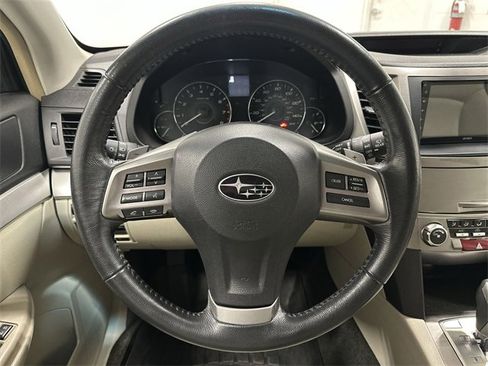 Used 2012 Subaru Outback 2.5i Premium image 17