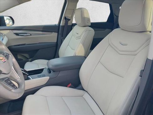 Used 2019 Cadillac XT5 Luxury image 15