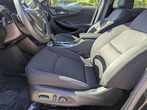 Used 2024 Chevrolet Malibu LT image 17