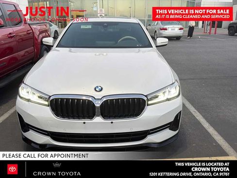 Used 2021 BMW 530e w/ Parking Assistance Package RWD image 2