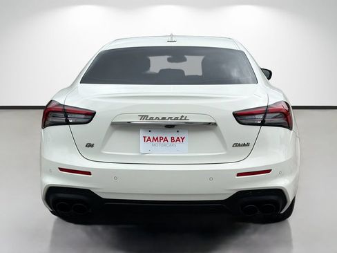Used 2022 Maserati Ghibli Modena Q4 AWD/4WD image 4