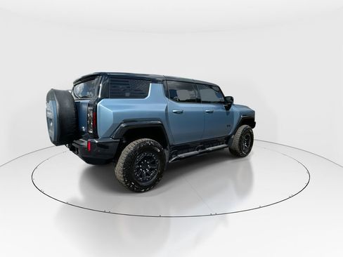 Used 2024 GMC Hummer EV 3X w/ Omega Edition AWD/4WD image 8