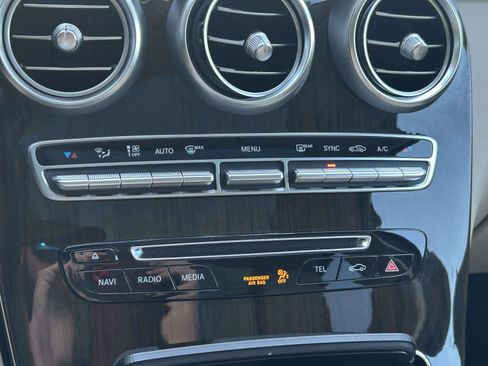 Used 2019 Mercedes-Benz GLC 300 image 42