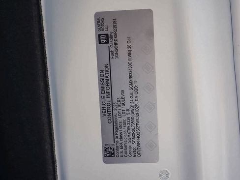 Used 2025 Chevrolet Tahoe LT AWD/4WD image 28