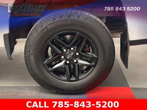 Used 2021 Chevrolet Silverado 1500 Custom Trail Boss image 19