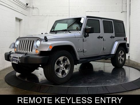 Used 2018 Jeep Wrangler Unlimited Sahara image 4