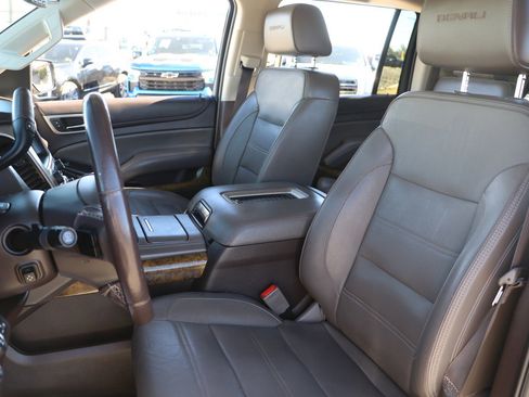 Used 2017 GMC Yukon XL Denali w/ Open Road Package image 14