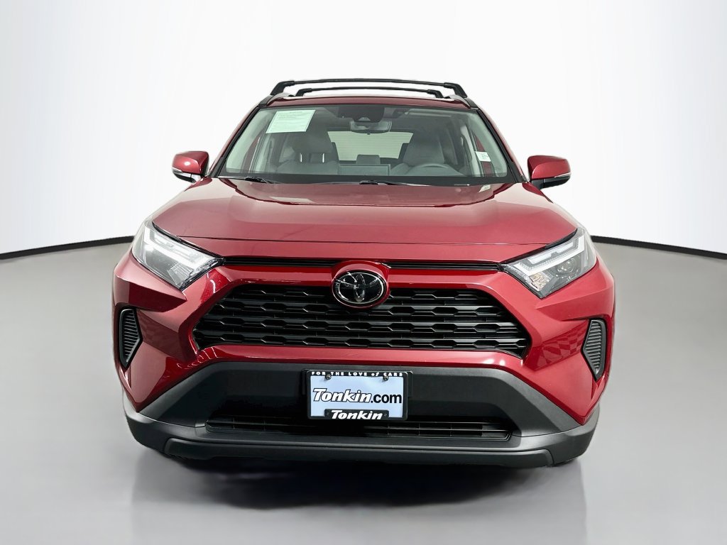 Used 2025 Toyota RAV4 XLE w/ Convenience Package AWD/4WD image 3