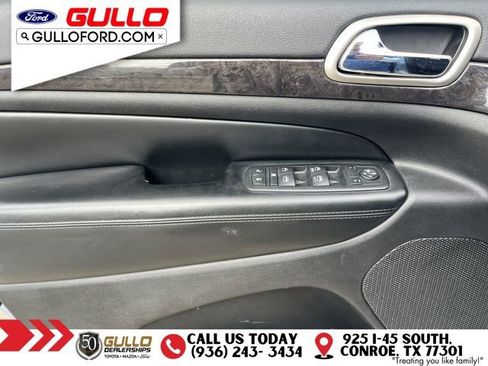 Used 2012 Jeep Grand Cherokee Laredo RWD image 18