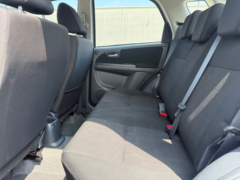 Used 2010 Suzuki SX4 AWD Hatchback image 11