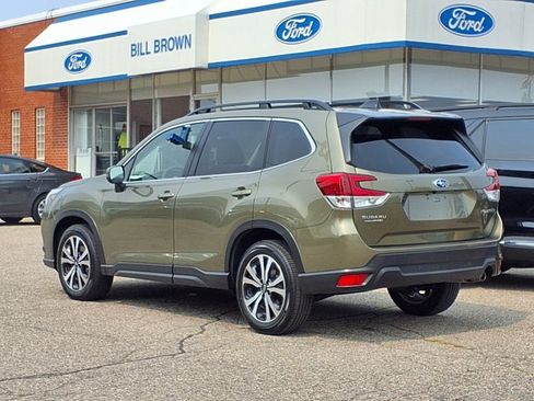 Used 2024 Subaru Forester Limited AWD/4WD image 2