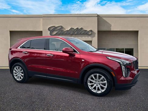Used 2019 Cadillac XT4 Luxury image 1