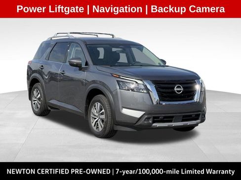 Used 2025 Nissan Pathfinder SL w/ Cargo Package image 1