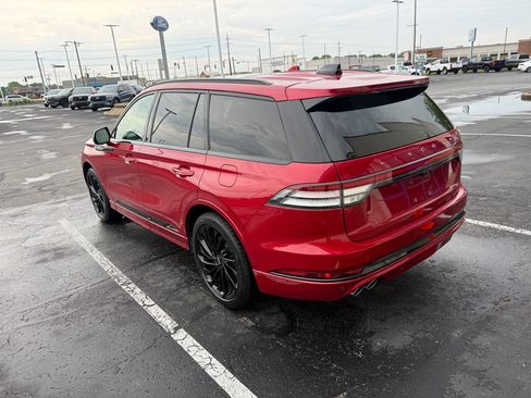 Used 2025 Lincoln Aviator Reserve w/ Equipment Group 201A AWD/4WD image 4