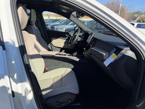 New 2026 Volvo XC60 B5 Plus w/ Protection Package Premier image 11