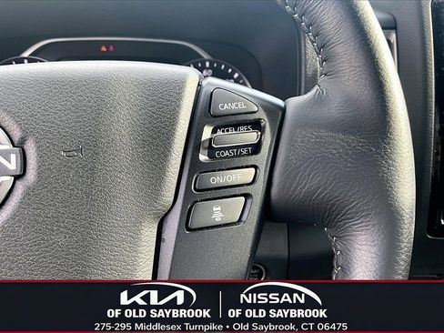 Certified 2023 Nissan Frontier SV w/ SV Convenience Package image 12