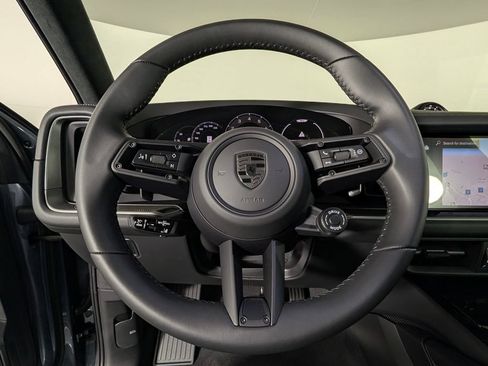 New 2026 Porsche Cayenne Turbo AWD/4WD image 38
