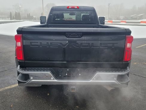 Used 2024 Chevrolet Silverado 3500 LT w/ Convenience Package image 10