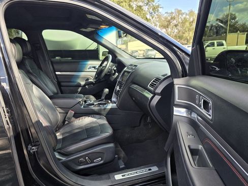 Used 2017 Ford Explorer Sport w/ Equipment Group 401A image 31