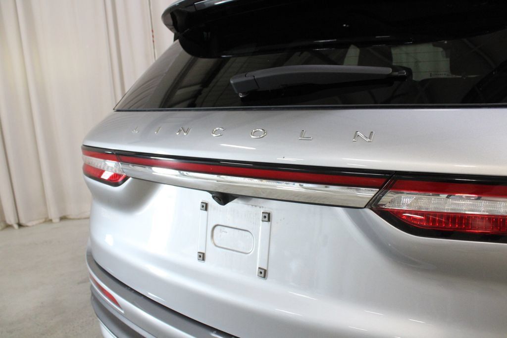 Used 2023 Lincoln Corsair Reserve w/ Equipment Group 201A AWD/4WD image 32