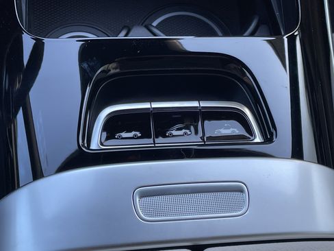 New 2026 Mercedes-Benz CLE 53 AMG 4MATIC Cabriolet image 38