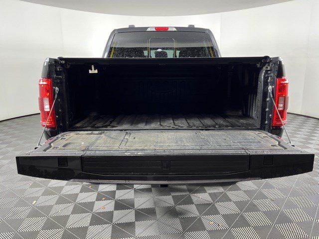 Used 2022 Ford F150 XLT w/ Equipment Group 302A High AWD/4WD image 44