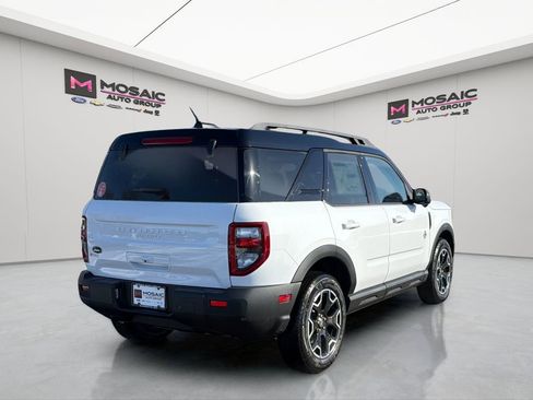 New 2025 Ford Bronco Sport Outer Banks w/ Outer Banks Tech Package+ image 8