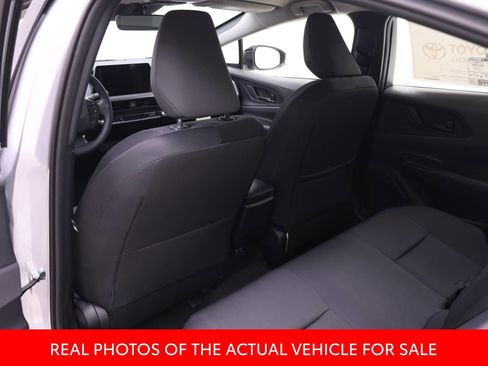 New 2026 Toyota Prius LE FWD image 11