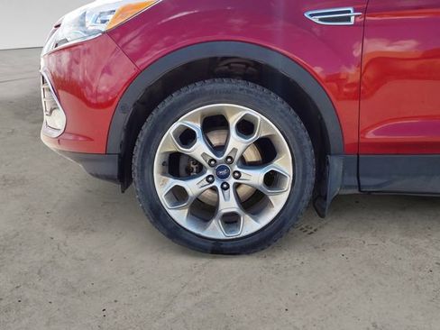 Used 2014 Ford Escape Titanium w/ Equipment Group 401A AWD/4WD image 14