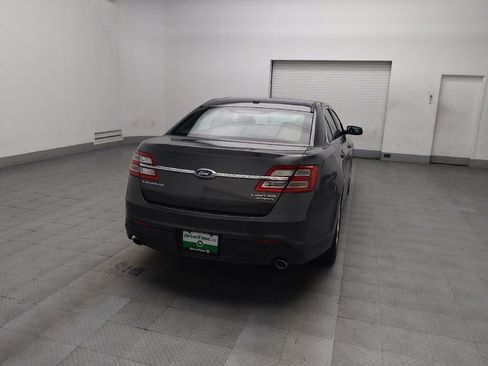 Used 2018 Ford Taurus Limited image 7