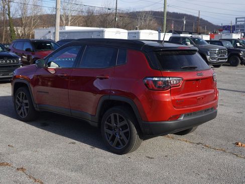 New 2026 Jeep Compass Limited image 14