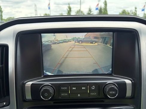 Used 2019 GMC Sierra 1500 SLE w/ SLE Value Package AWD/4WD image 22