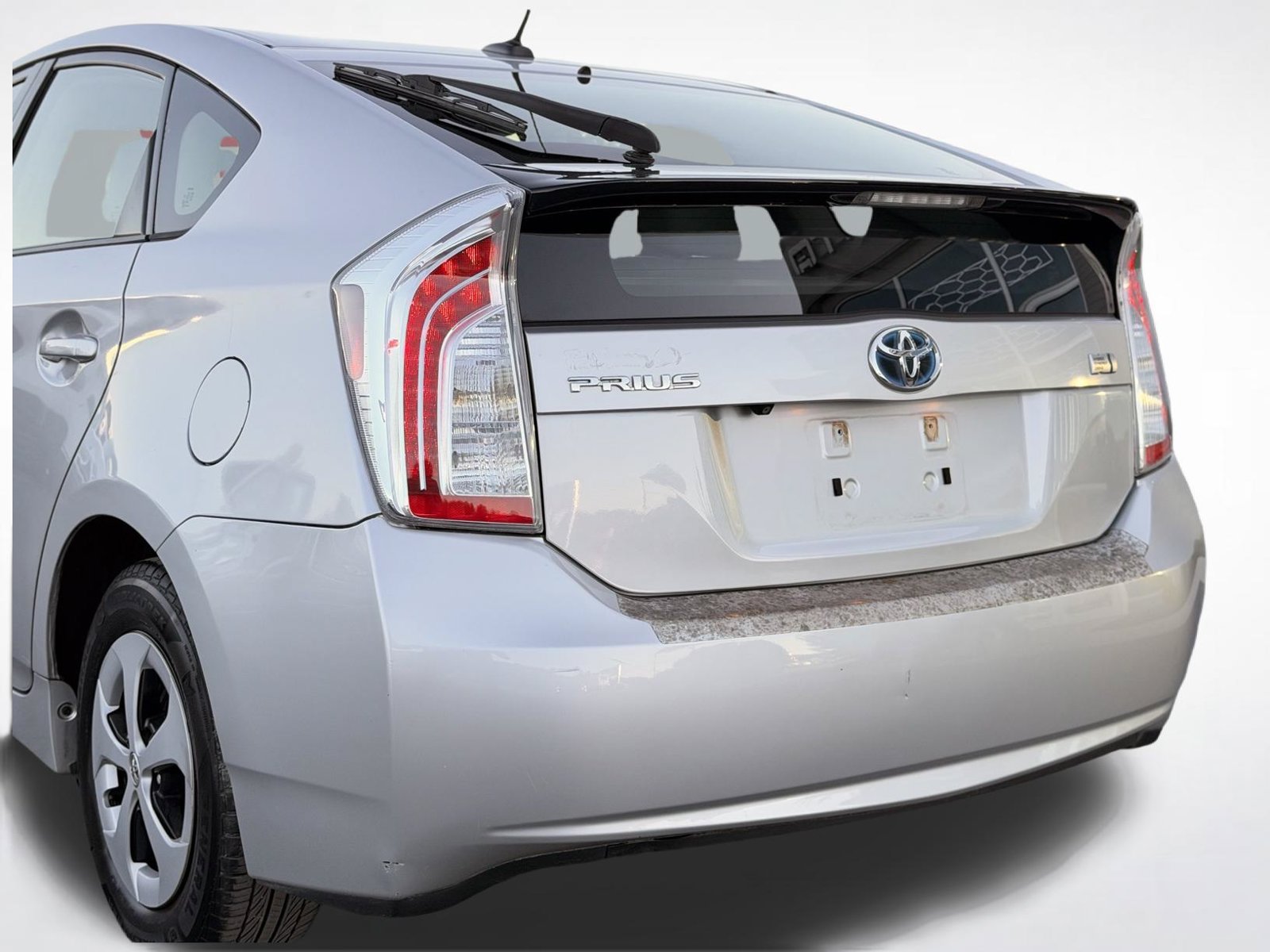 Used 2013 Toyota Prius Four FWD image 3