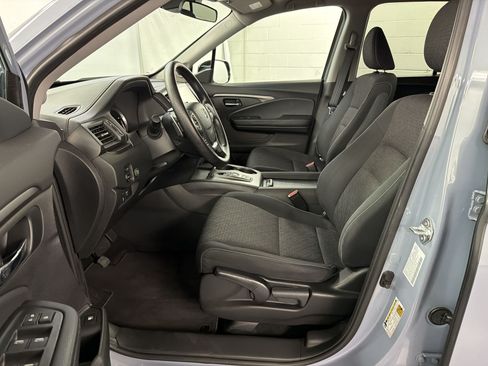 Certified 2023 Honda Ridgeline Sport image 5