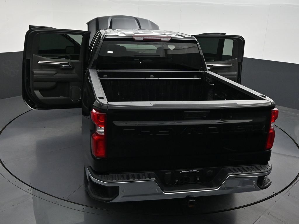 Used 2023 Chevrolet Silverado 1500 LTZ RWD image 37