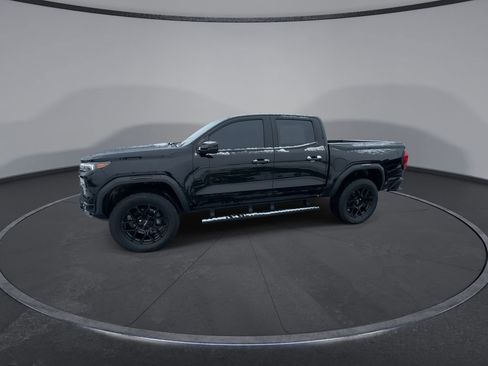 Certified 2023 GMC Canyon Denali w/ Denali Black Edition image 7